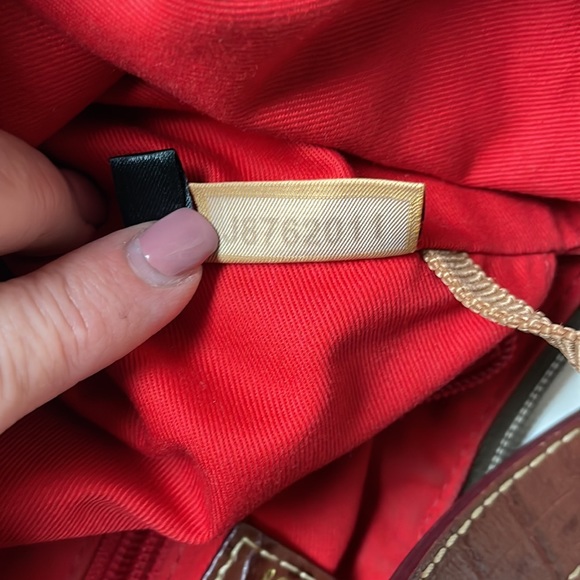 Dooney and Bourke authentic nylon/leather Small Bag - Picture 10 of 14